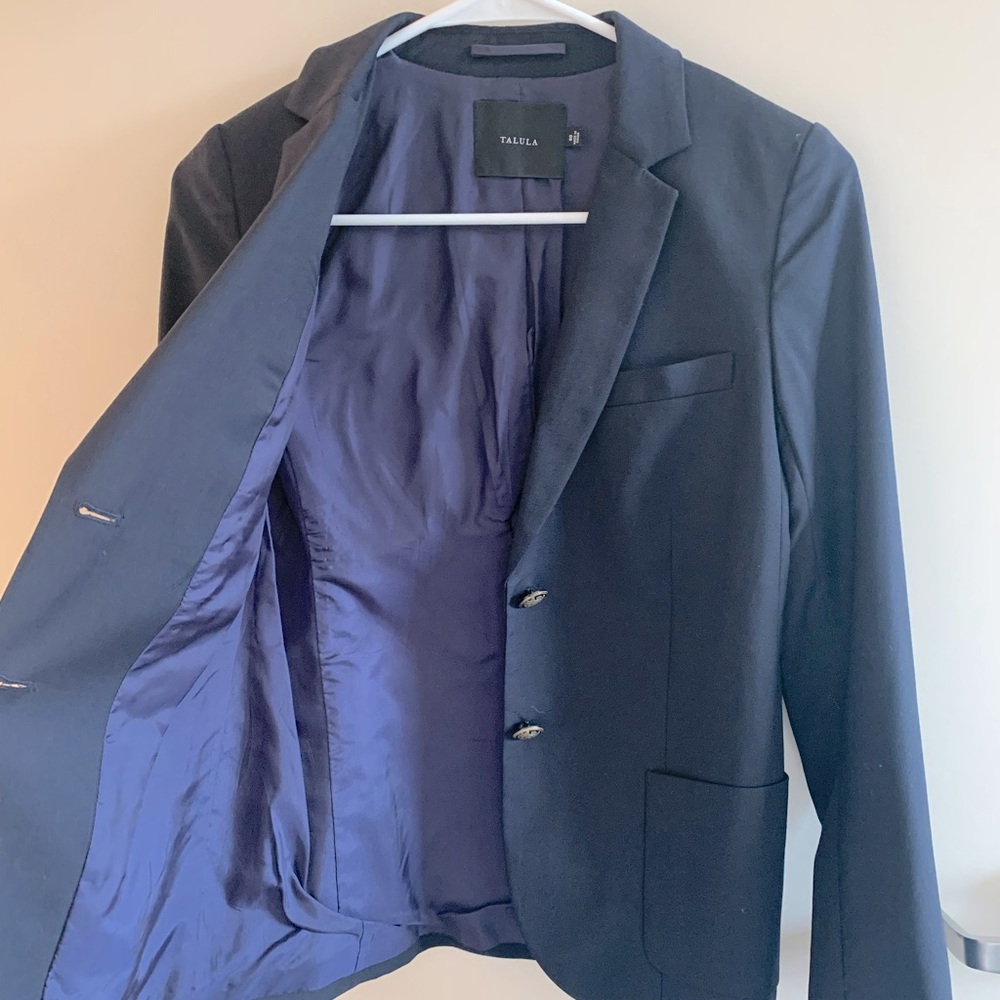 Aritzia Talulah wool blazer in dark navy